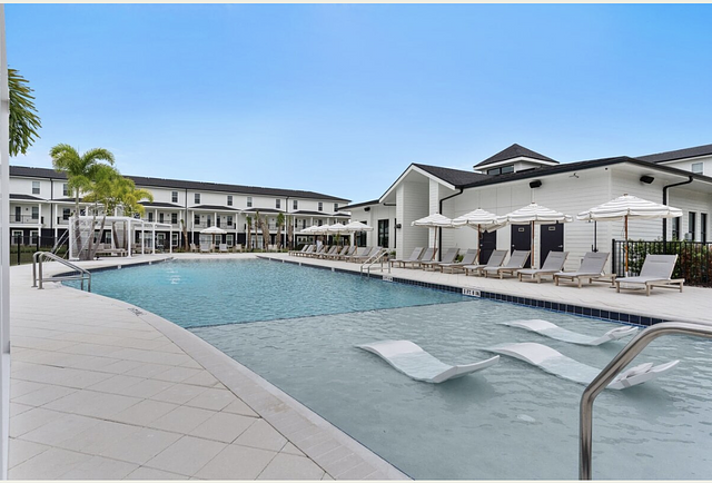 Welcome Canary | 1030 Browning Rd, Lakeland, FL 33811